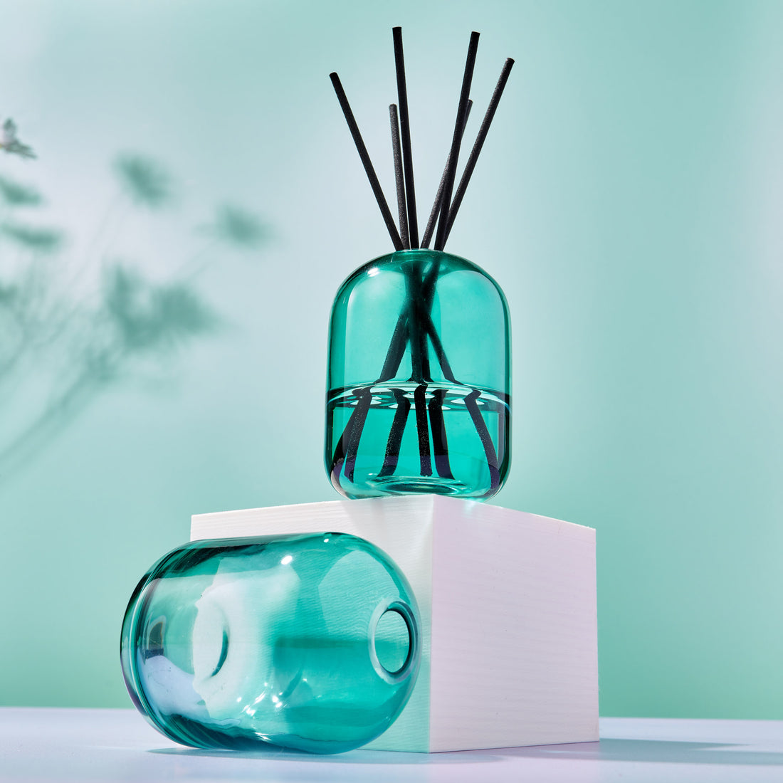 Hera Reed Diffuser in Forest Green