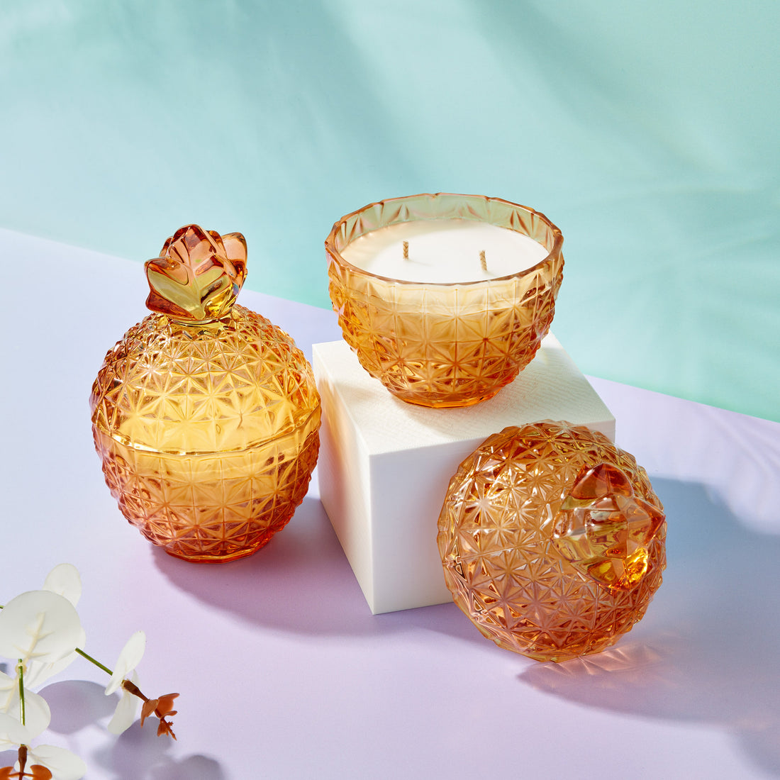 Club Havana Scented Candle in Amber Nancy Glass